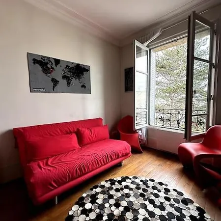 Elegant Artistique, Apartment *